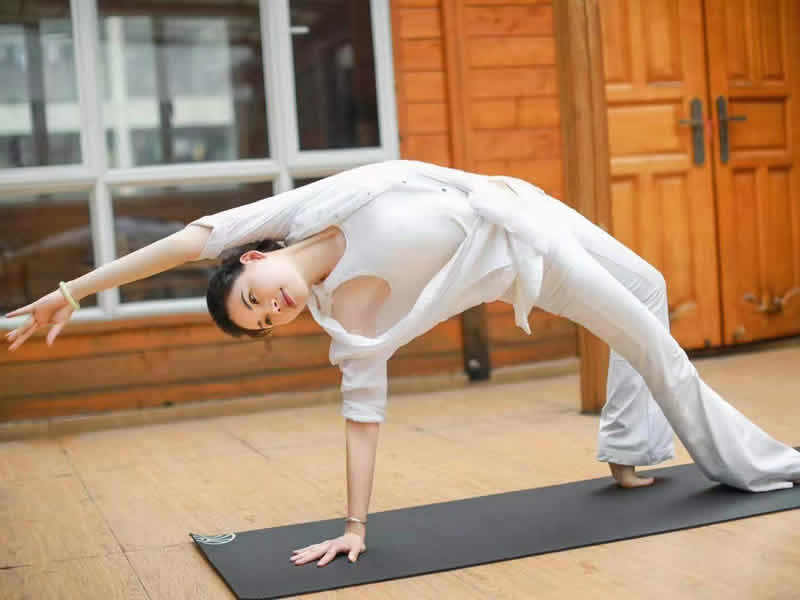 瑜伽教练培训高级班